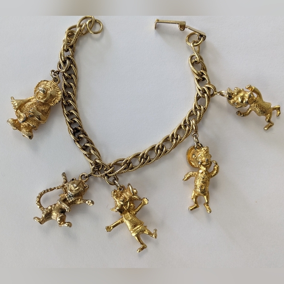 VTG 60'S KELLOGG'S RICE CRISPY ELVES, TONY THE TIGER & OGG CAVEMAN GOLD TONE - Picture 2 of 11